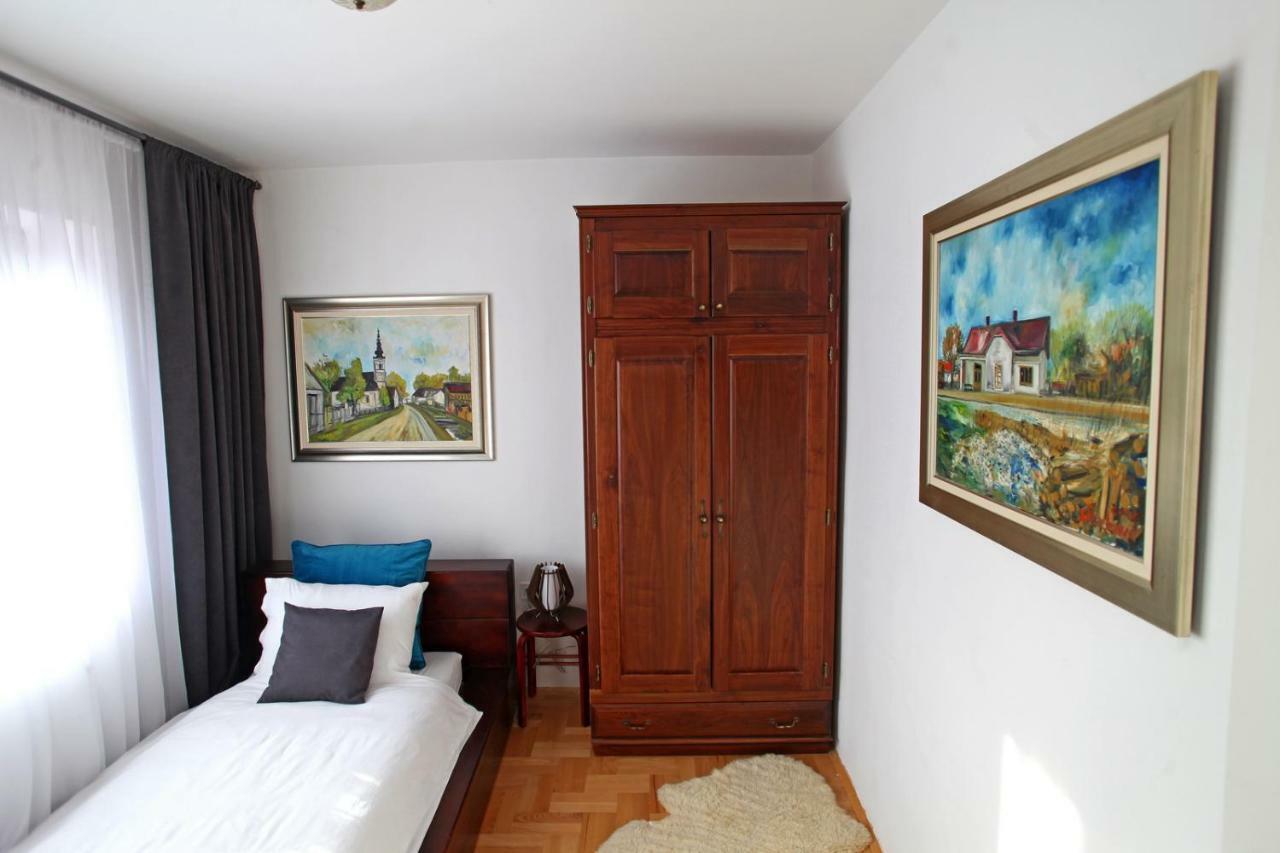 Villa Mons Aureus Popovac Exterior photo